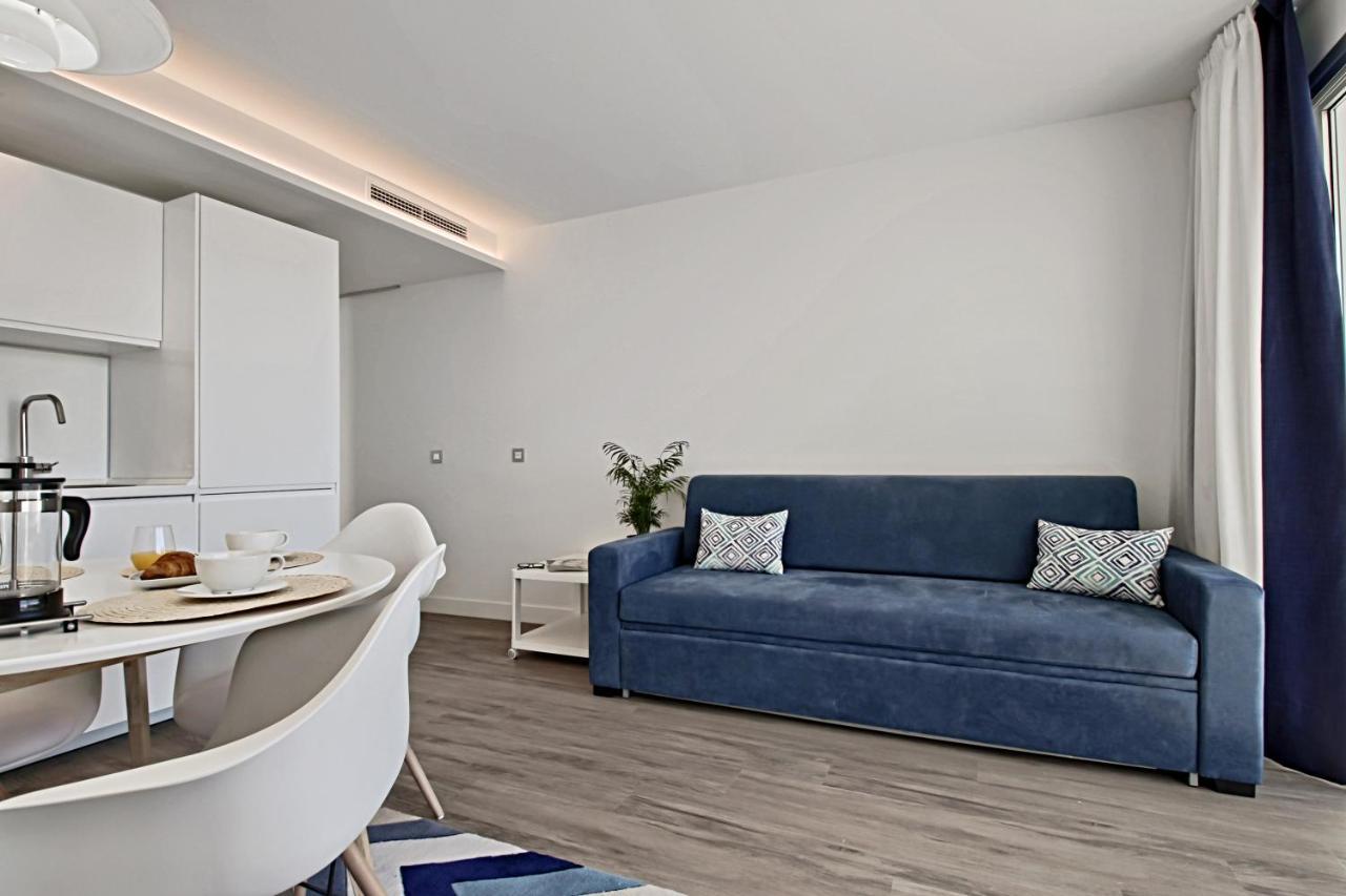 Carihuela Suites トレモリノス エクステリア 写真